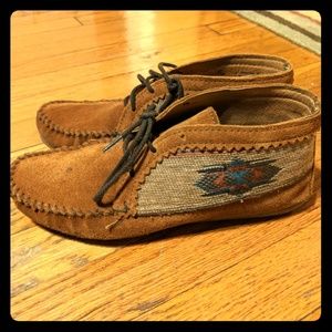 Minnetonka ankle boots